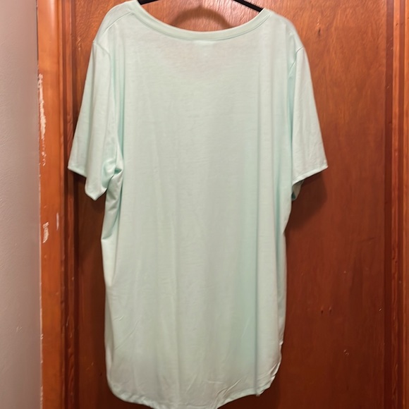 LuLaRoe - Picture 3 of 3